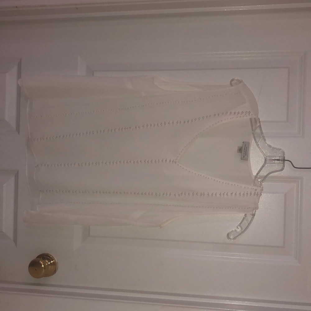 WHITE SILKY DRESS SHIRT